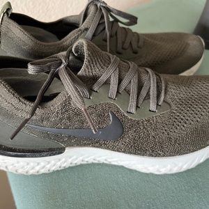 Nike Epic React Flyknit Women's Size 8 1/2- Olive